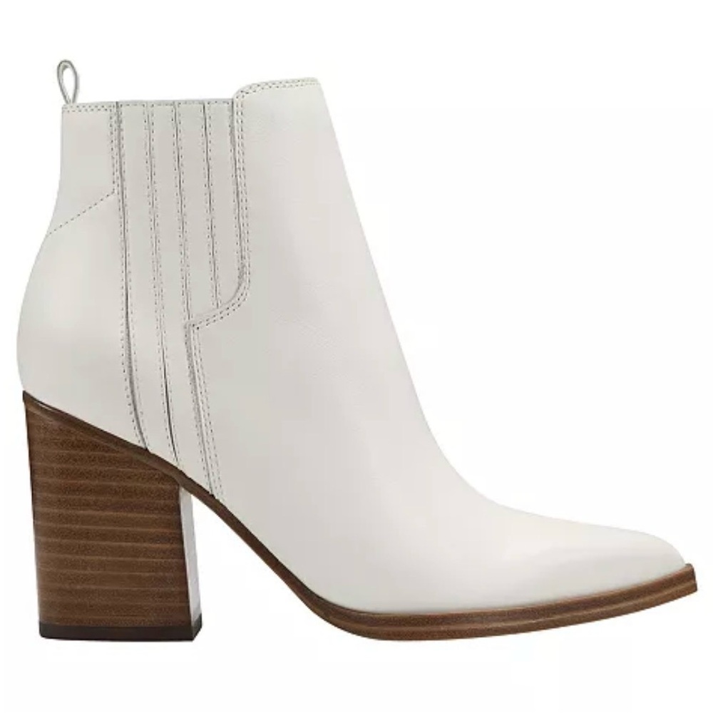 [NEVER WORN] Marc Fisher White Ankle Booties